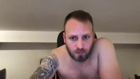 hugo online show from January 23, 2025, 7:40 pm