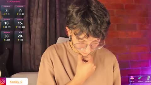 Snapshot of koddy_0 chatting on September 25, 2025, 12:25 am Koddy Independent model online show from September 25, 2025, 12:25 am