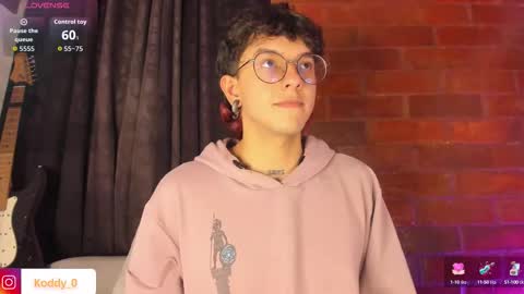 Snapshot of koddy_0 chatting on October 5, 2025, 12:42 am Koddy Independent model online show from October 5, 2025, 12:42 am