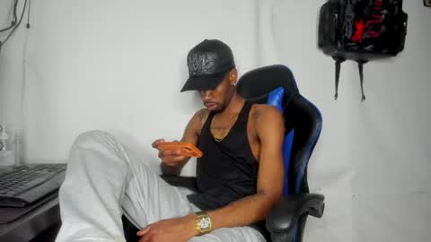 Snapshot of kofi_exotic_ chatting on May 21, 2026, 2:18 am kofi online show from May 21, 2026, 2:18 am