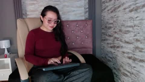 Snapshot of koko15_ chatting on May 10, 2026, 11:59 am Koko online show from May 10, 2026, 11:59 am