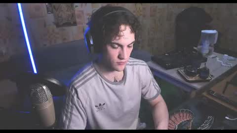 Kolya Kayne online show from April 24, 2026, 6:27 am