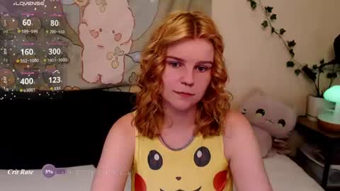 Snapshot of komorebbi chatting on July 20, 2026, 10:23 pm Marta online show from July 20, 2026, 10:23 pm