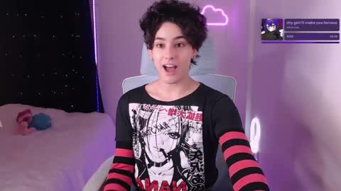 Snapshot of koneko_nya chatting on May 30, 2026, 9:01 pm Riley online show from May 30, 2026, 9:01 pm