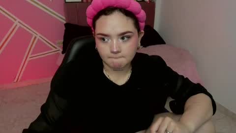 Snapshot of koning_moretti chatting on May 23, 2026, 4:07 am camila online show from May 23, 2026, 4:07 am