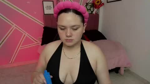 Snapshot of koning_moretti chatting on May 25, 2026, 4:18 am camila online show from May 25, 2026, 4:18 am