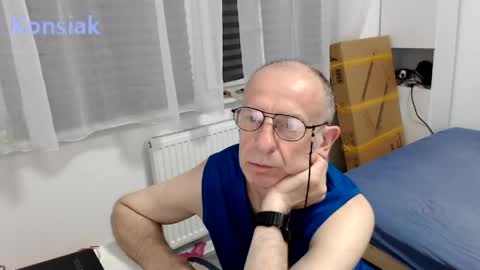 Komsiak online show from May 12, 2026, 7:11 pm