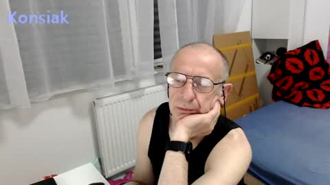 Komsiak online show from May 15, 2026, 7:10 pm