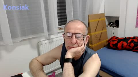 Komsiak online show from May 18, 2026, 6:47 pm