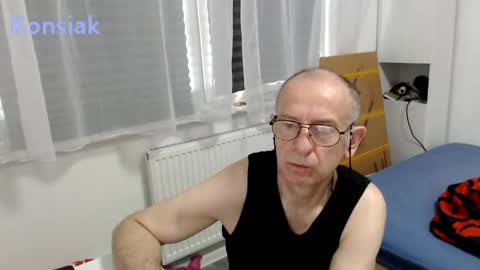 Komsiak online show from May 23, 2026, 7:02 am