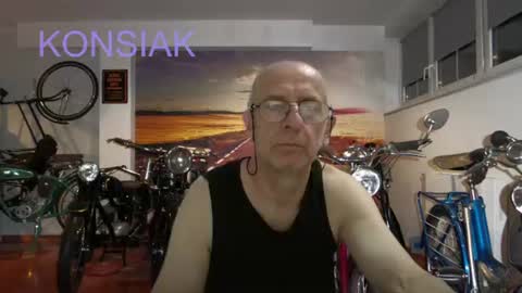 Komsiak online show from July 6, 2026, 6:32 pm