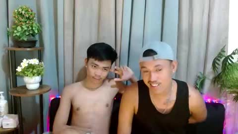 kopikobrownxx online show from April 18, 2026, 7:58 pm