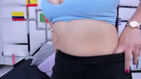 Snapshot of koraliness chatting on July 13, 2026, 8:33 pm Karo online show from July 13, 2026, 8:33 pm