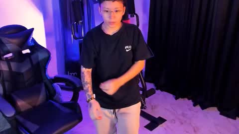 Sara  Altgirl  online show from November 5, 2025, 2:39 pm