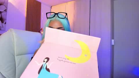 Kora  online show from October 30, 2025, 1:23 pm