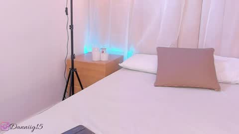 K O S M I C online show from April 15, 2026, 1:51 pm