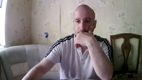 Snapshot of kostua31 chatting on May 9, 2026, 7:24 am kvg-1994 online show from May 9, 2026, 7:24 am