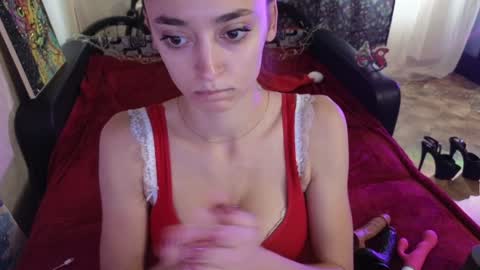 Snapshot of kotogal chatting on December 11, 2024, 10:47 am Gal online show from December 11, 2024, 10:47 am