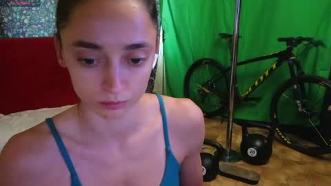 Gal online show from June 6, 2026, 11:59 am