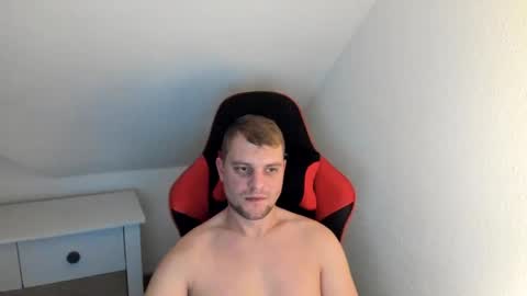 Snapshot of kozik1992 chatting on December 16, 2024, 4:34 am Bartek online show from December 16, 2024, 4:34 am