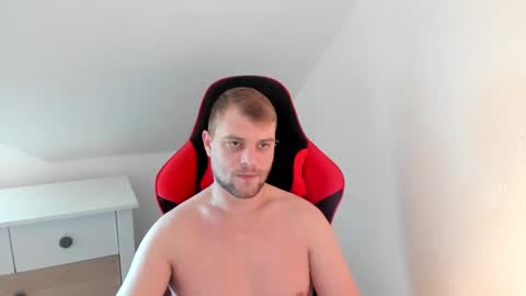 Snapshot of kozik1992 chatting on December 26, 2024, 9:44 am Bartek online show from December 26, 2024, 9:44 am