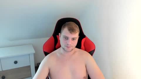 Snapshot of kozik1992 chatting on December 31, 2024, 9:42 am Bartek online show from December 31, 2024, 9:42 am