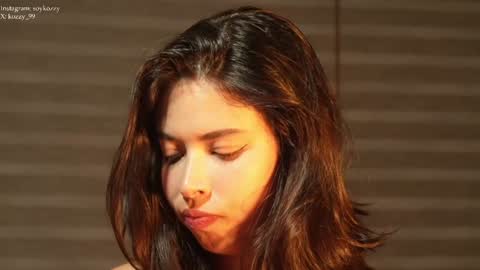 kozzy_ online show from January 24, 2025, 11:12 pm