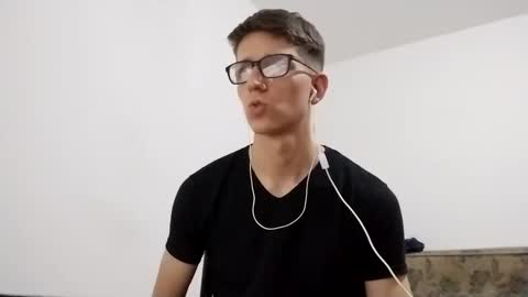 Facu online show from January 11, 2025, 12:29 pm