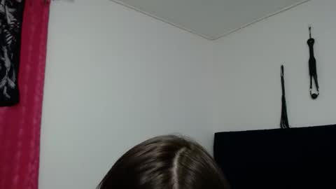 kratos_and_afrodita online show from December 16, 2025, 9:53 pm