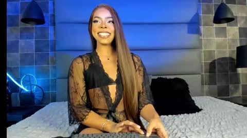 Snapshot of kris_kane chatting on October 14, 2025, 2:34 am kriss online show from October 14, 2025, 2:34 am