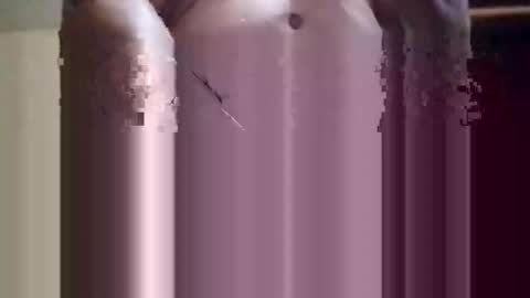 Snapshot of kriscalles260328 chatting on October 23, 2025, 10:47 am kriscalles260328 online show from October 23, 2025, 10:47 am