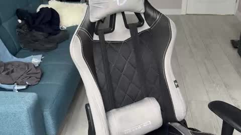 Snapshot of krishort chatting on February 12, 2025, 1:27 pm krishort online show from February 12, 2025, 1:27 pm