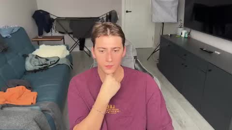 Snapshot of krishort chatting on February 14, 2025, 9:45 am krishort online show from February 14, 2025, 9:45 am