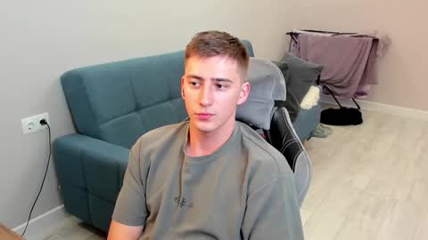 Snapshot of krishort chatting on March 4, 2025, 9:32 pm krishort online show from March 4, 2025, 9:32 pm