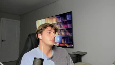 Snapshot of krishort chatting on May 11, 2026, 4:48 pm krishort online show from May 11, 2026, 4:48 pm