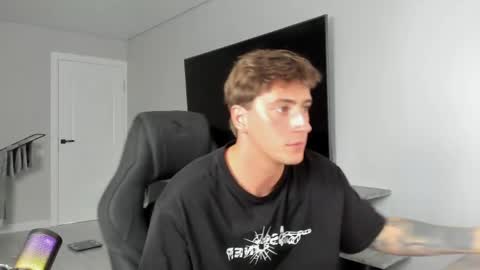 Snapshot of krishort chatting on June 6, 2026, 8:30 am krishort online show from June 6, 2026, 8:30 am