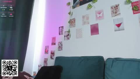Snapshot of krisi_myrr chatting on May 13, 2026, 12:24 pm Kristina3 online show from May 13, 2026, 12:24 pm