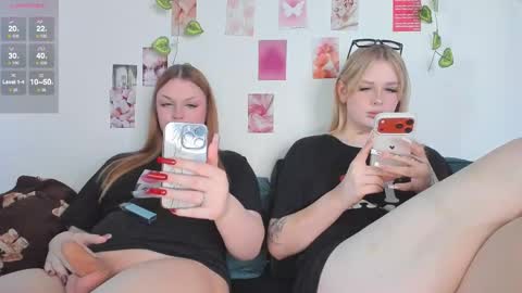 Snapshot of krisi_myrr chatting on June 5, 2026, 1:28 pm Kristina3 online show from June 5, 2026, 1:28 pm