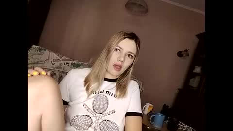 KrissSexi online show from February 11, 2025, 4:55 am