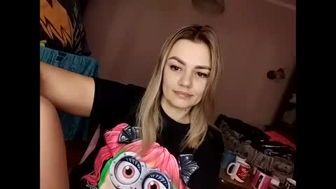 KrissSexi online show from February 12, 2025, 11:40 am