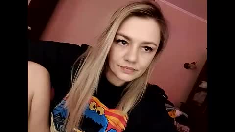 KrissSexi online show from February 24, 2025, 8:27 am