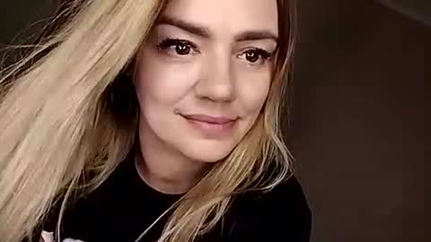 KrissSexi online show from September 15, 2025, 9:37 pm