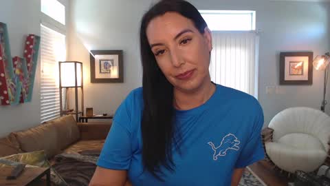 Krissy online show from January 5, 2025, 7:49 pm