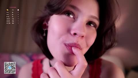 Sarah online show from October 6, 2025, 1:14 am