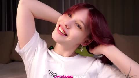 Sarah online show from May 19, 2026, 1:11 am