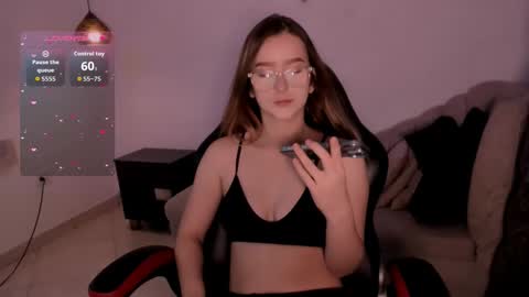 kristal online show from September 19, 2025, 12:50 pm