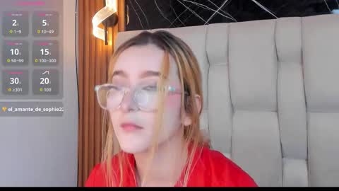 kristal online show from November 14, 2025, 2:16 pm