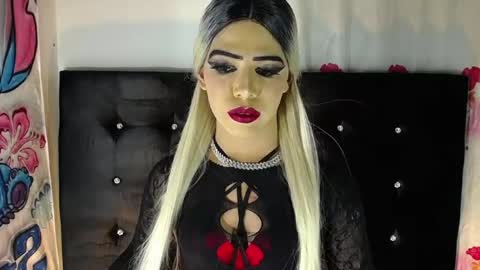 Snapshot of kristal_queen01 chatting on May 22, 2026, 6:53 am kristal_queen01 online show from May 22, 2026, 6:53 am