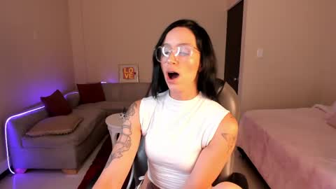 Sophia online show from May 21, 2026, 8:27 pm