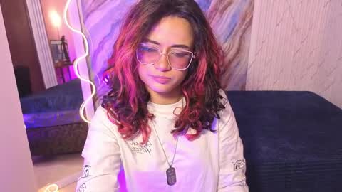 kristen_tay online show from April 24, 2026, 3:31 am